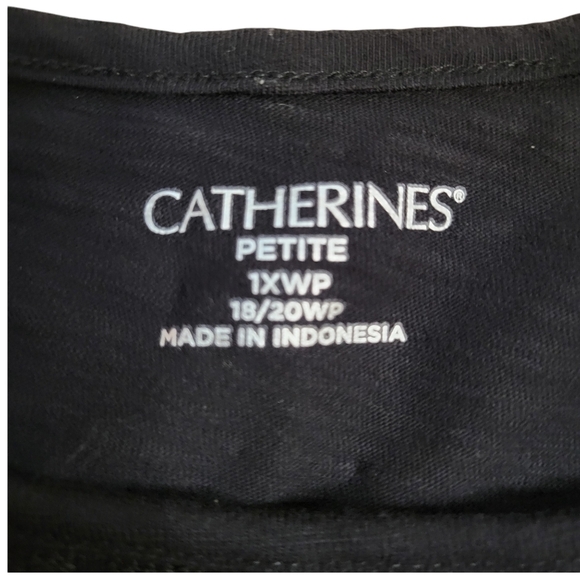 Catherine's Plus Petite Slub Knit Crochet Black Tee•1XWP NWOT - Picture 5 of 6